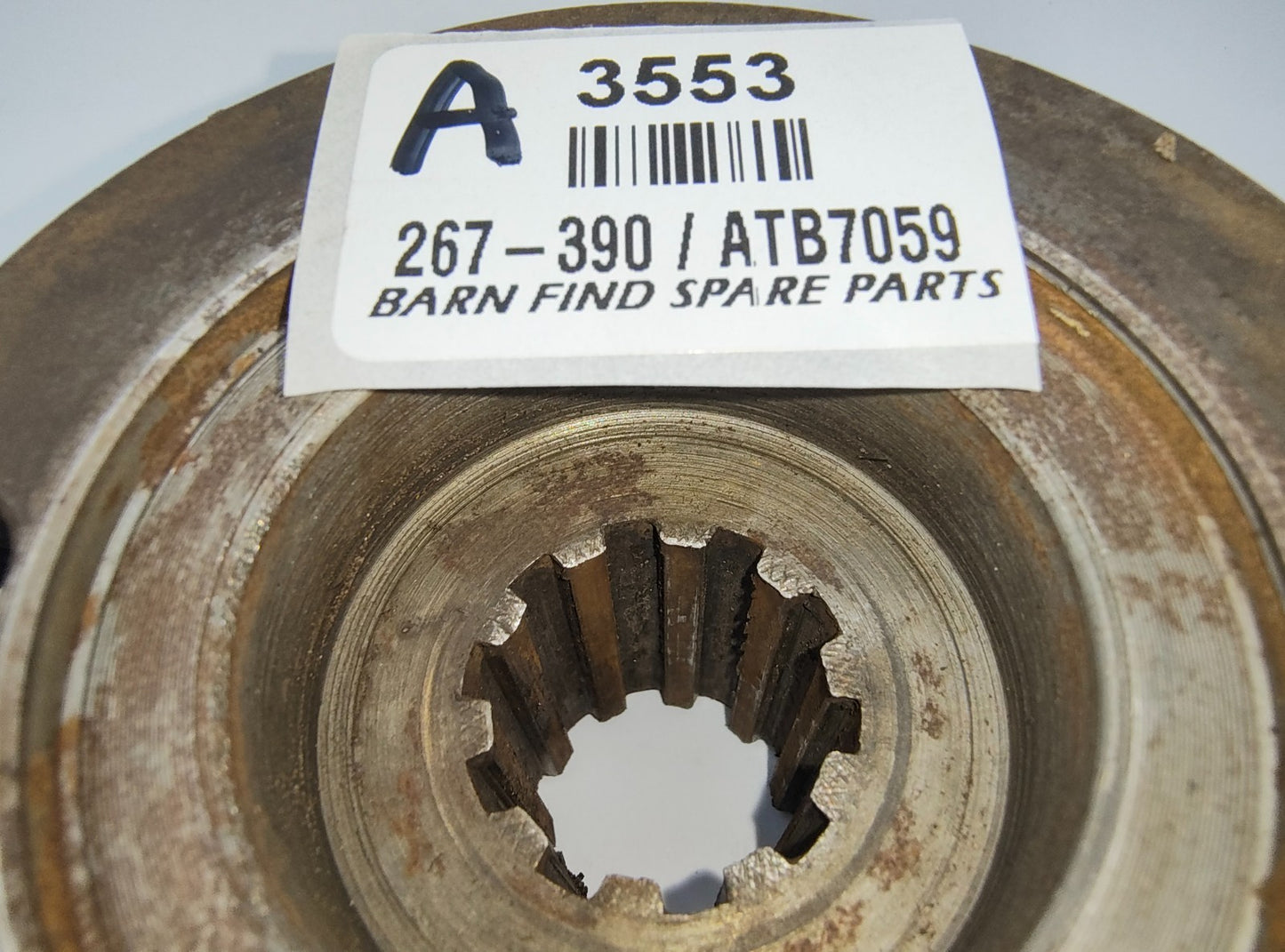 Pinion Flange with dust cover good used 267390  ATB7059 suits some MGA MGB5