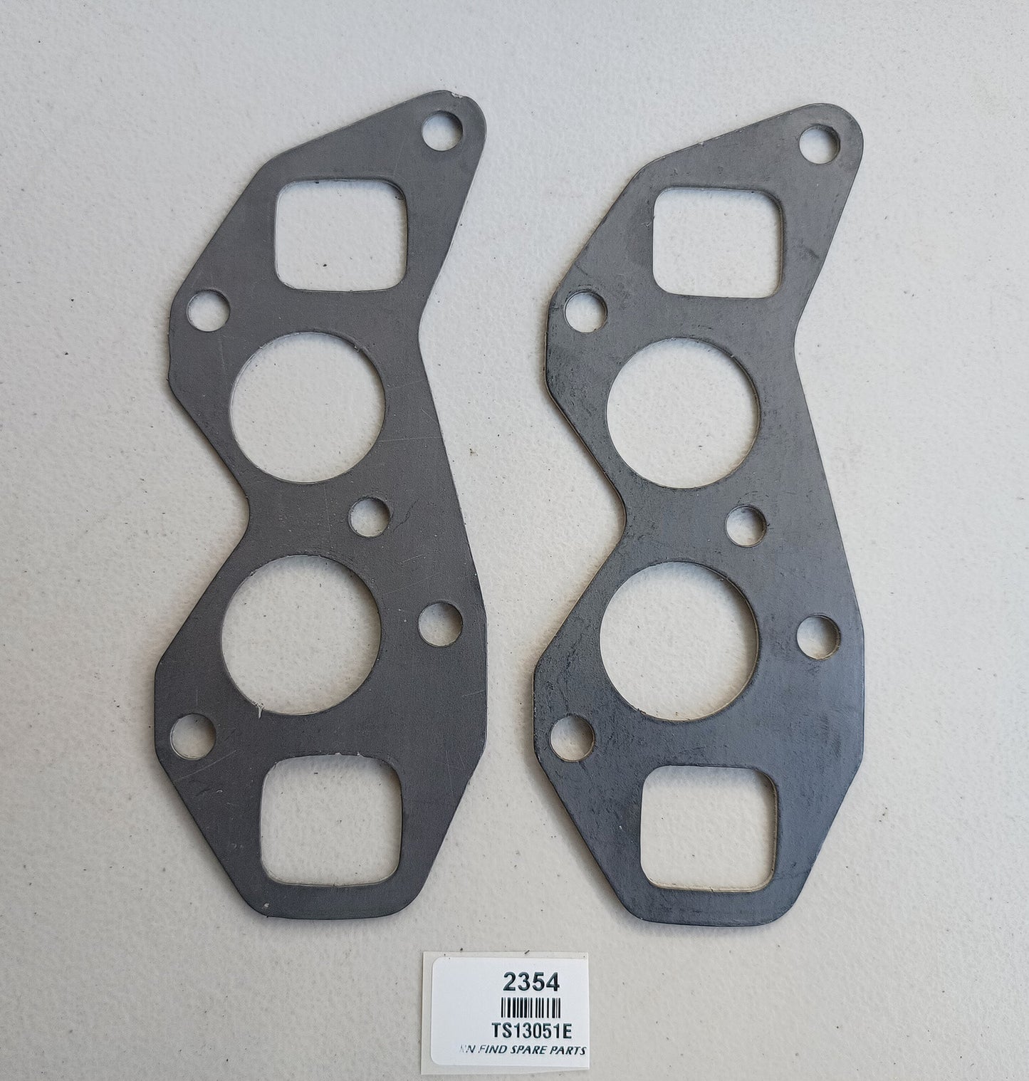 Triumph Low Port Cylinder Head Manifold Gaskets TS13051E, New Old Stock.0