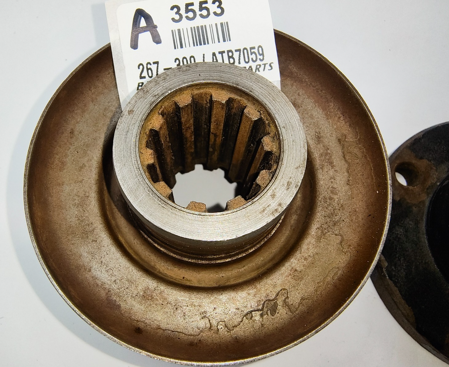 Pinion Flange with dust cover good used 267390  ATB7059 suits some MGA MGB6