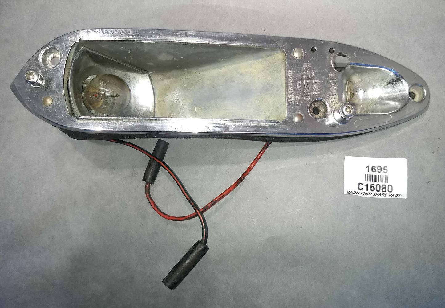 Jaguar E-Type Used Right Hand Front Side & Flasher Lamp  Light  Housing C160800