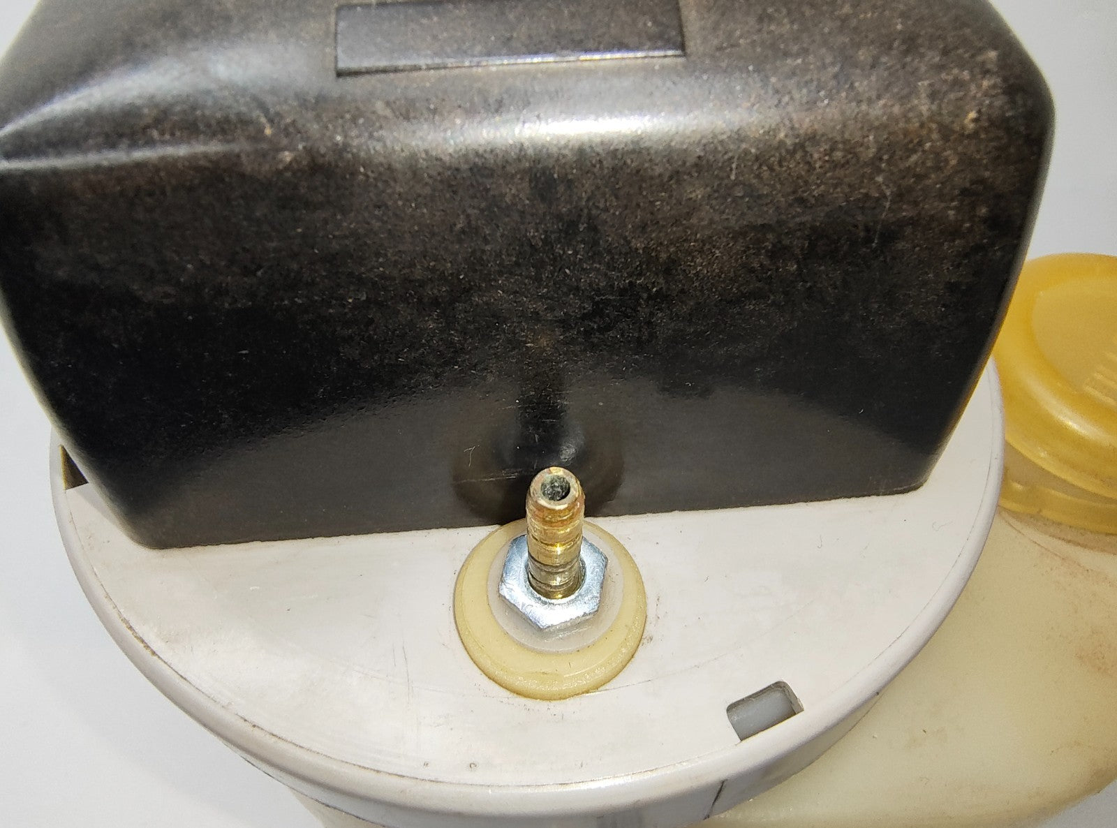 Lucas 5SJ  Screenjet Used Wiper Washer Bottle & Pump Assembly & cap Used C254382