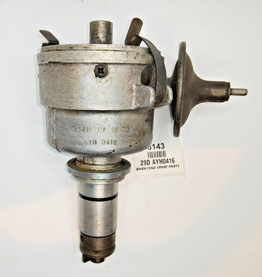 Lucas USED 29D DISTRIBUTOR 62941070A type AYH0416 POINTS IGNITION 4 cylinder0