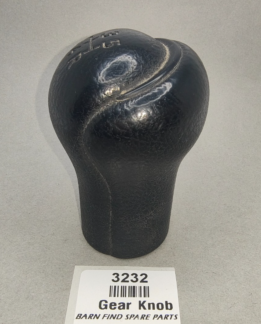 Original gear stick knob Toyota 5 speed black plastic used3