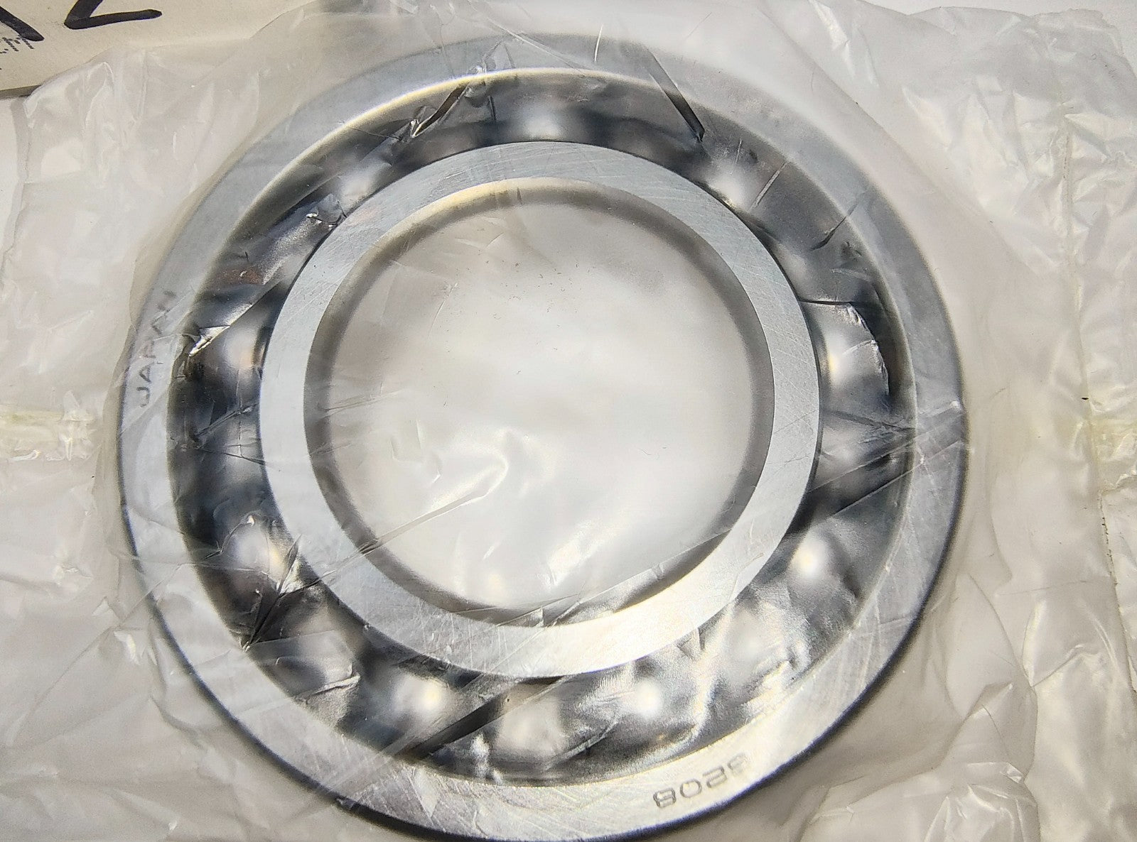 NSK Rear Axle Wheel Standard Load Bearing New Old Stock 6208 090601Z1