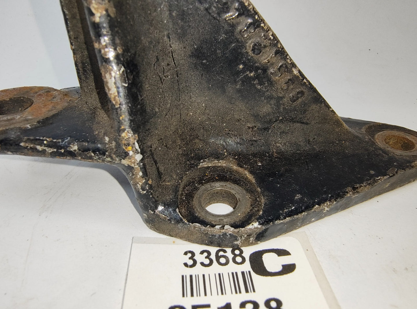 Steering Box Mount Good Used stamped S95128Z 95128 or 260118 Sold Individually18