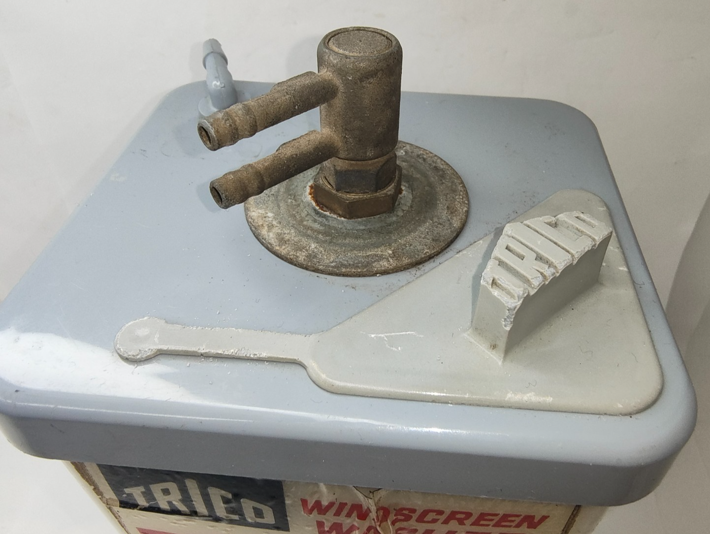 Trico original used Vaco-Matic Screen Washer XAW18-2 tank, pump, bracket, switch2