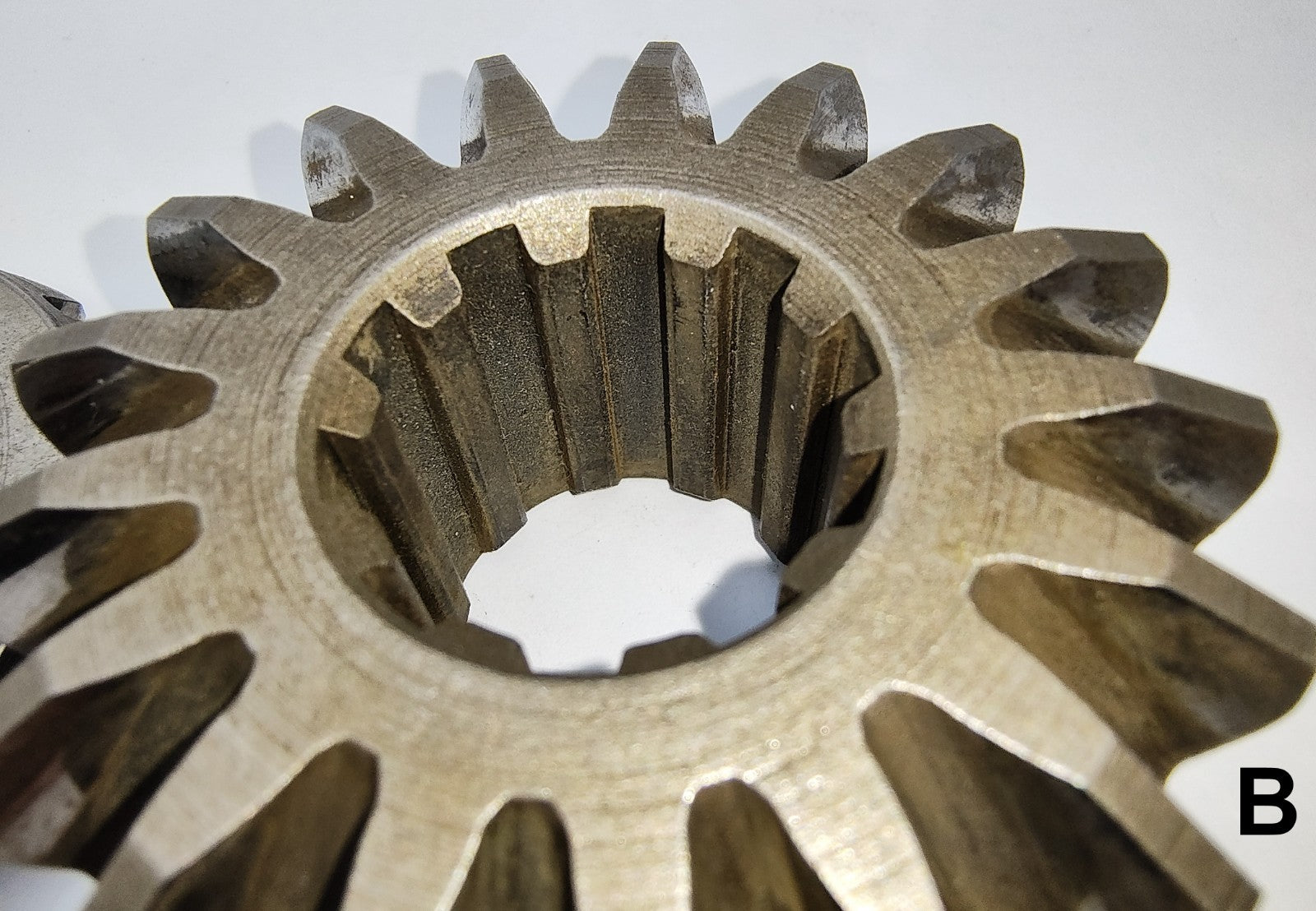 Pair of Original differential Spider Gears 265240 ATA7037 Some MG Austin Morris15