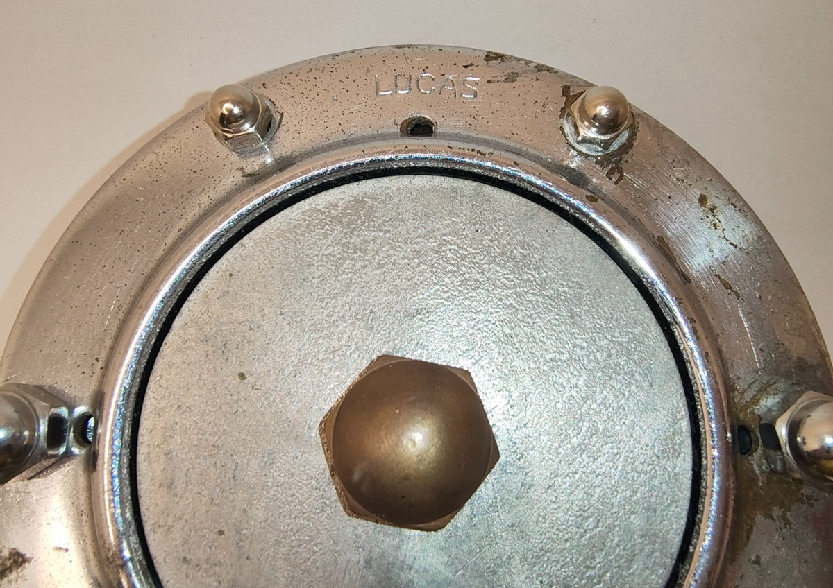 Lucas Original USED Altette 6 Volt 4.5 " High Frequency Horn 069225 & brackets1