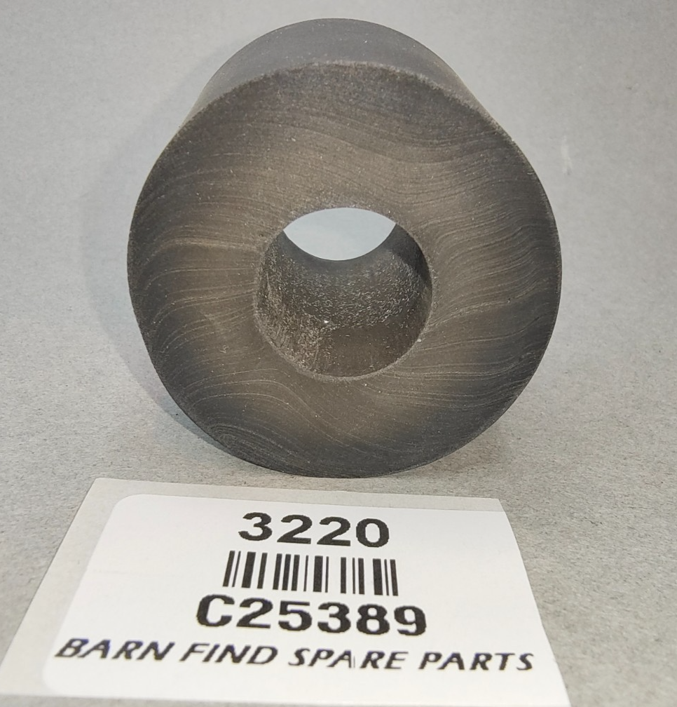 Rubber Insulating Bush for Jaguar Centre Bearing Carrier C253892