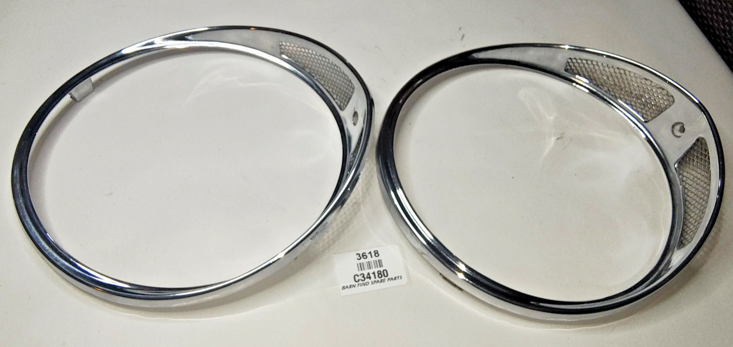 JAGUAR DAIMLER Original pair of METAL Chrome 7" meshed headlamp trim/rims C3418014