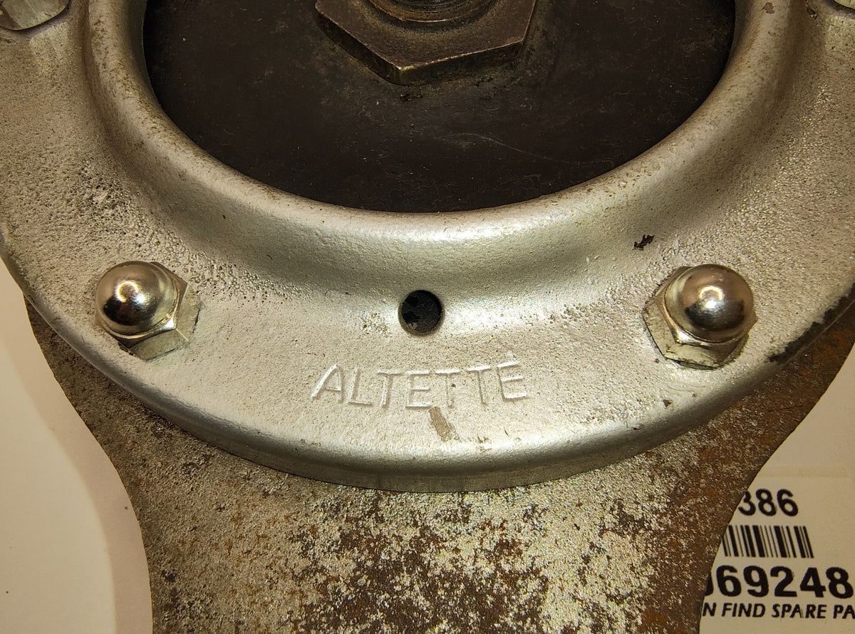 Lucas Original USED Altette 12 Volt 4.5 Inch Horn PN: 069248 & brackets2
