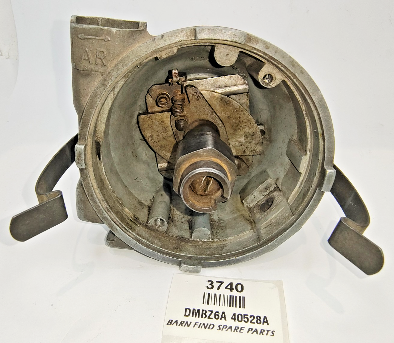 Lucas original Used Distributor DMBZ6A Part No. 40528A  incomplete dated 10 588