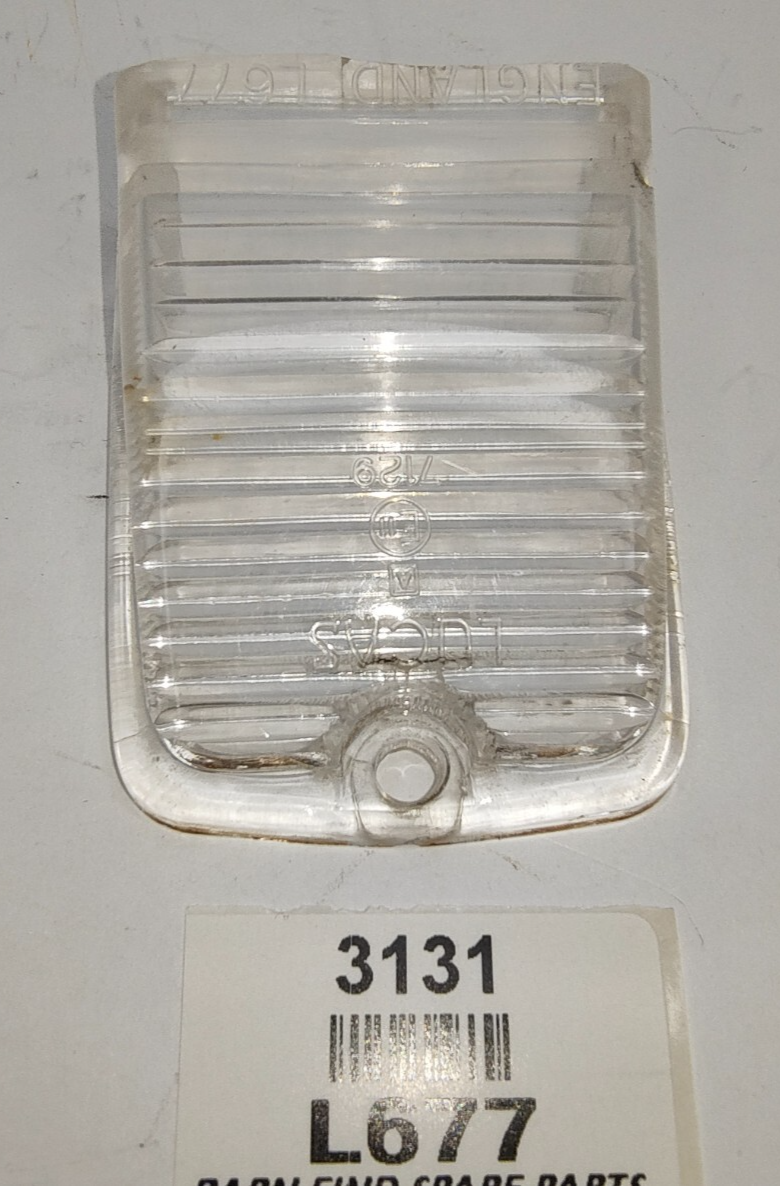 Original used Lucas L677 Clear Indicator Lens for MGB MGBGT Triumph Spitfire1
