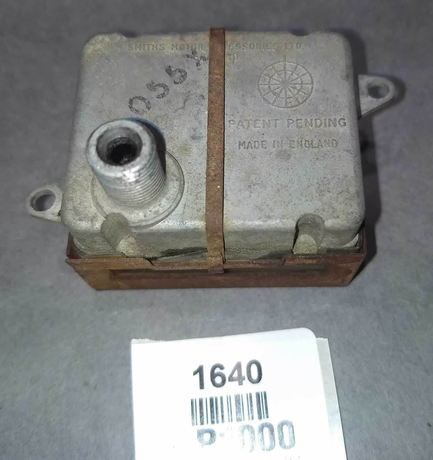 Original Smiths Oil Pressure Gauge UP10001