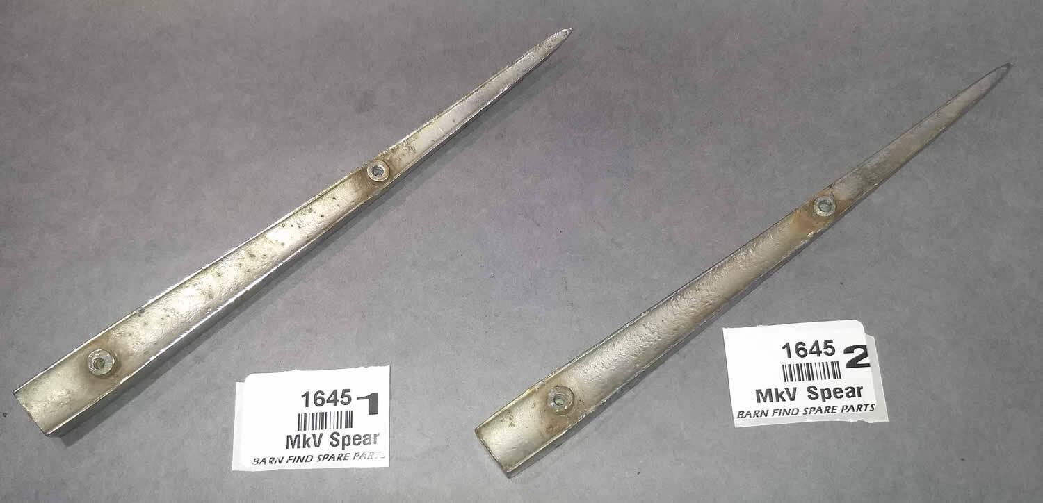 Jaguar Mark V headlamp pod spear Sold Individually - used2