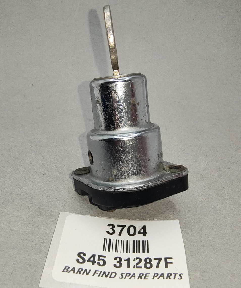 Original Lucas Model S45 31287F ON/OFF two hole flange ignition switch with key3