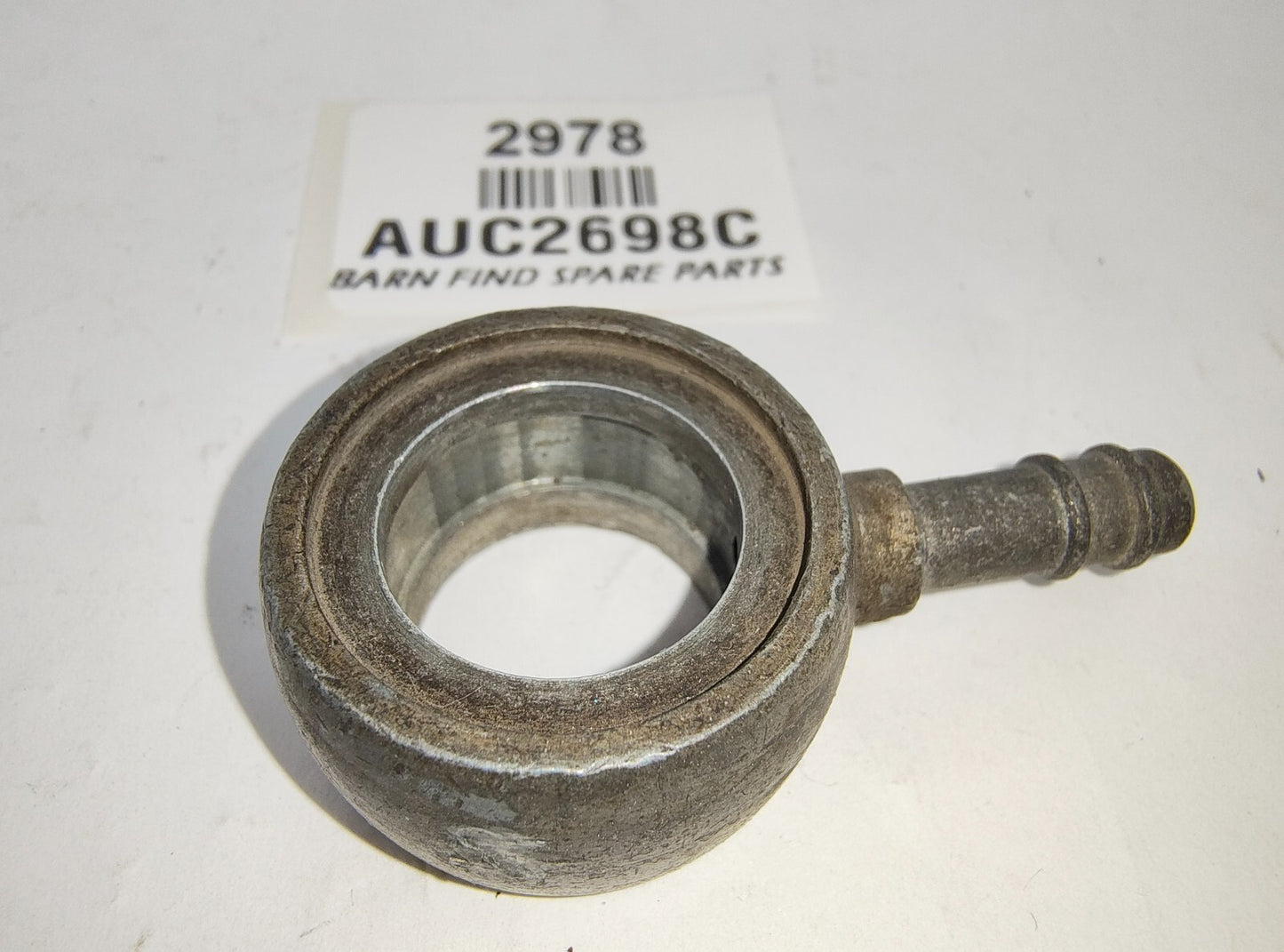 SU Single Used Steel Banjo AUC 2698C AUC2698C To take a 1/4 inch hose pipe.1