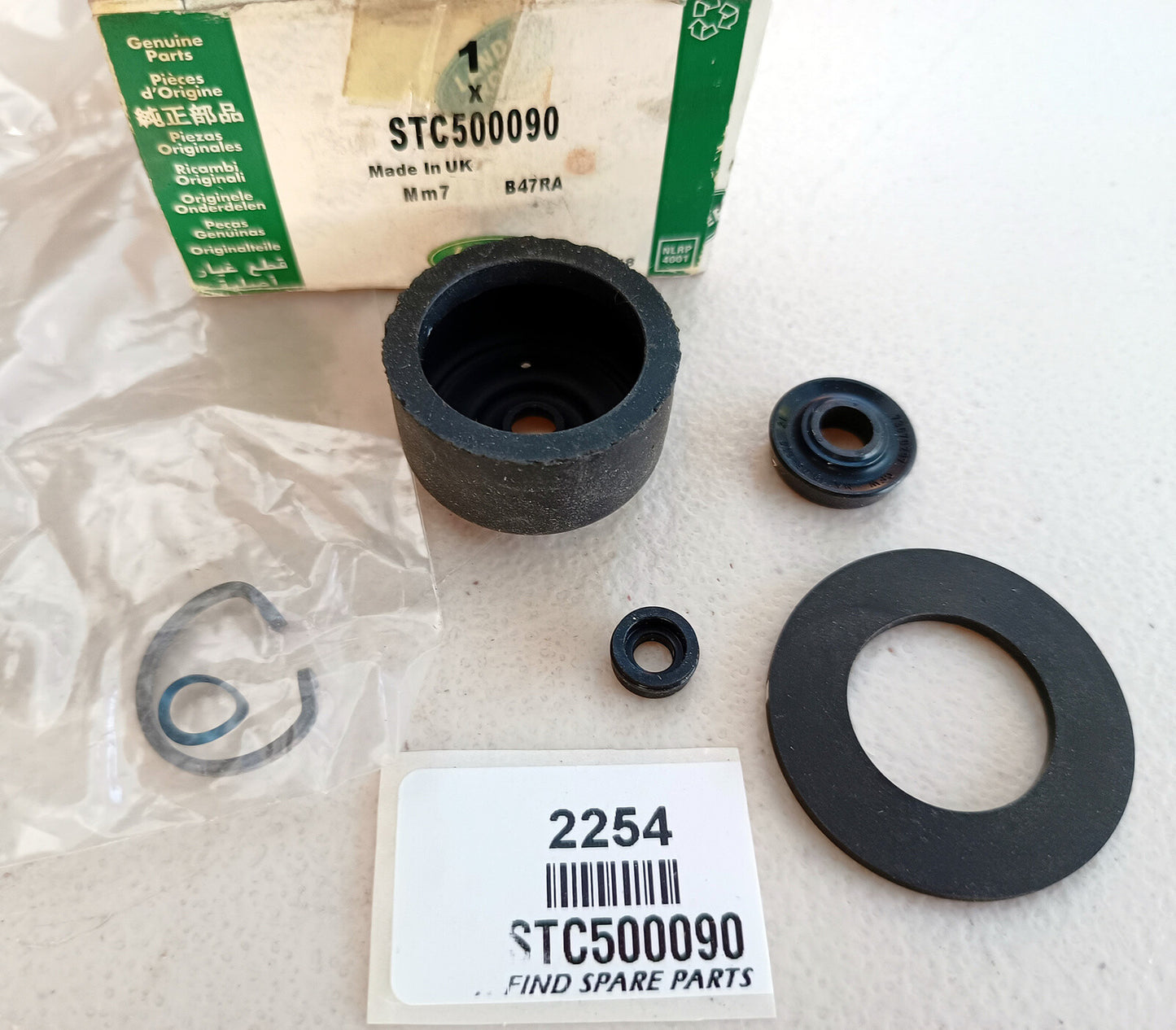 Land Rover Clutch Master Cylinder Repair Kit (Incomplete), STC500090. 1