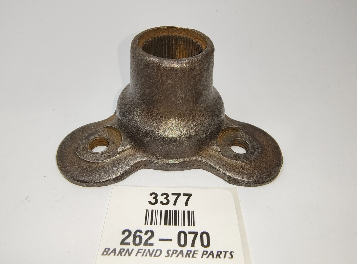 Flange pinion shaft, Good Used Condition, spline in very good condition 262-0703