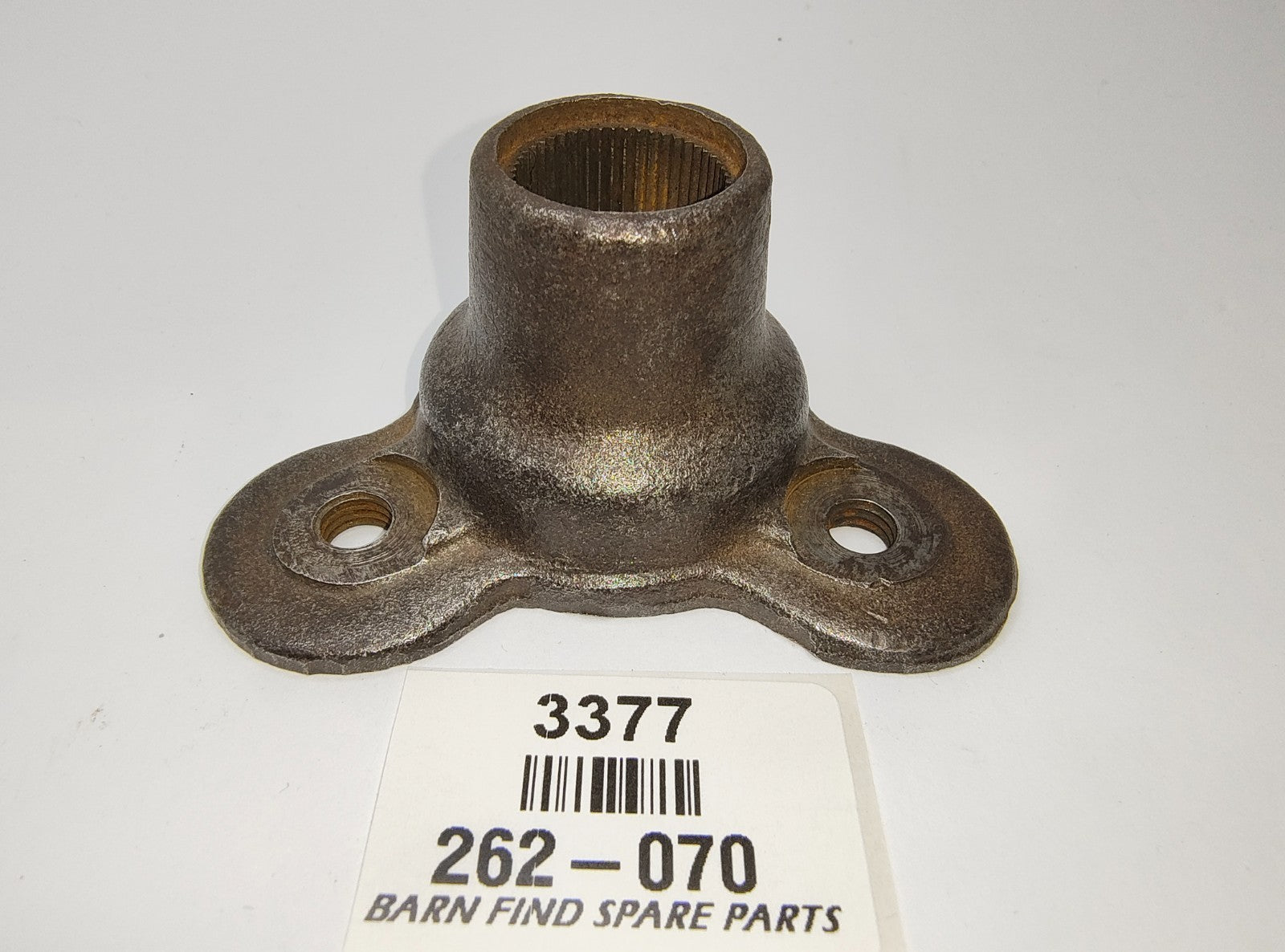Flange pinion shaft, Good Used Condition, spline in very good condition 262-0703