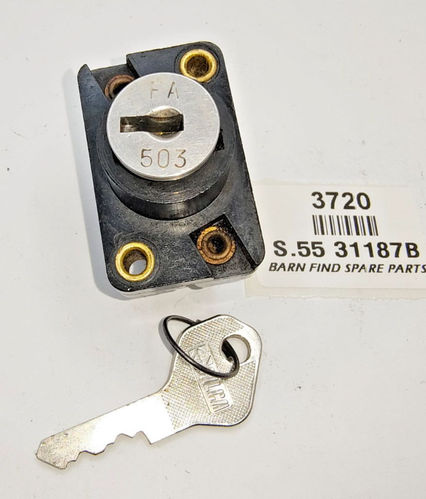 Lucas Original used working Ignition Switch S.55 31187B with key8