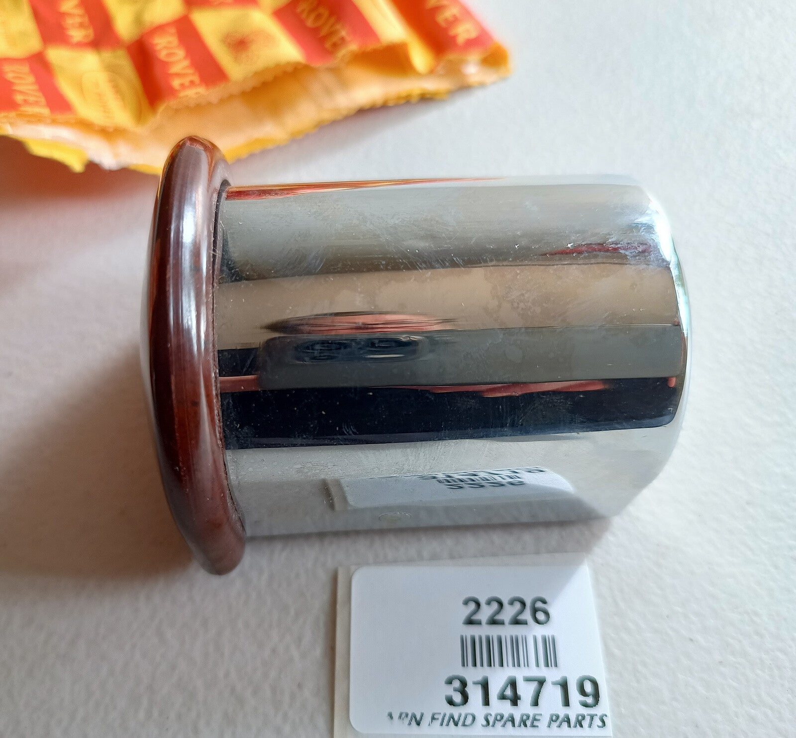 ROVER Ashtray unit for front seat, 314719. New Old Stock.4