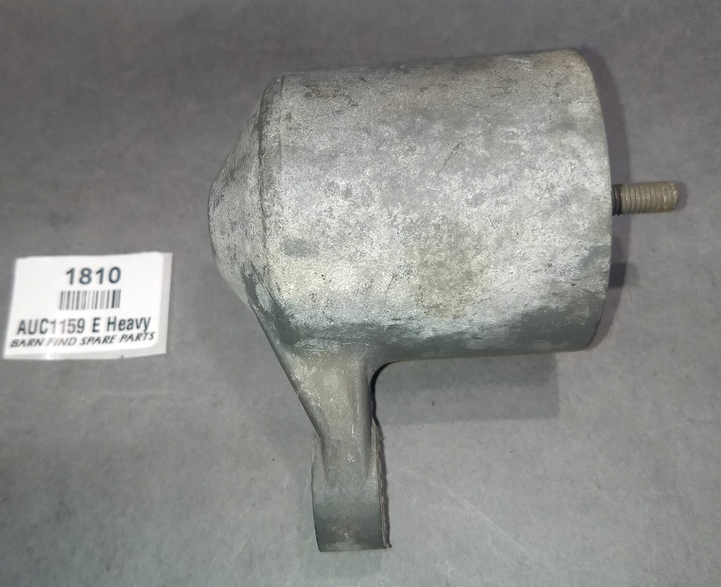 SU Carburettor Float Bowl Mazak (Left Hand Short), 2. 5/16" Diameter AUC1159 E1