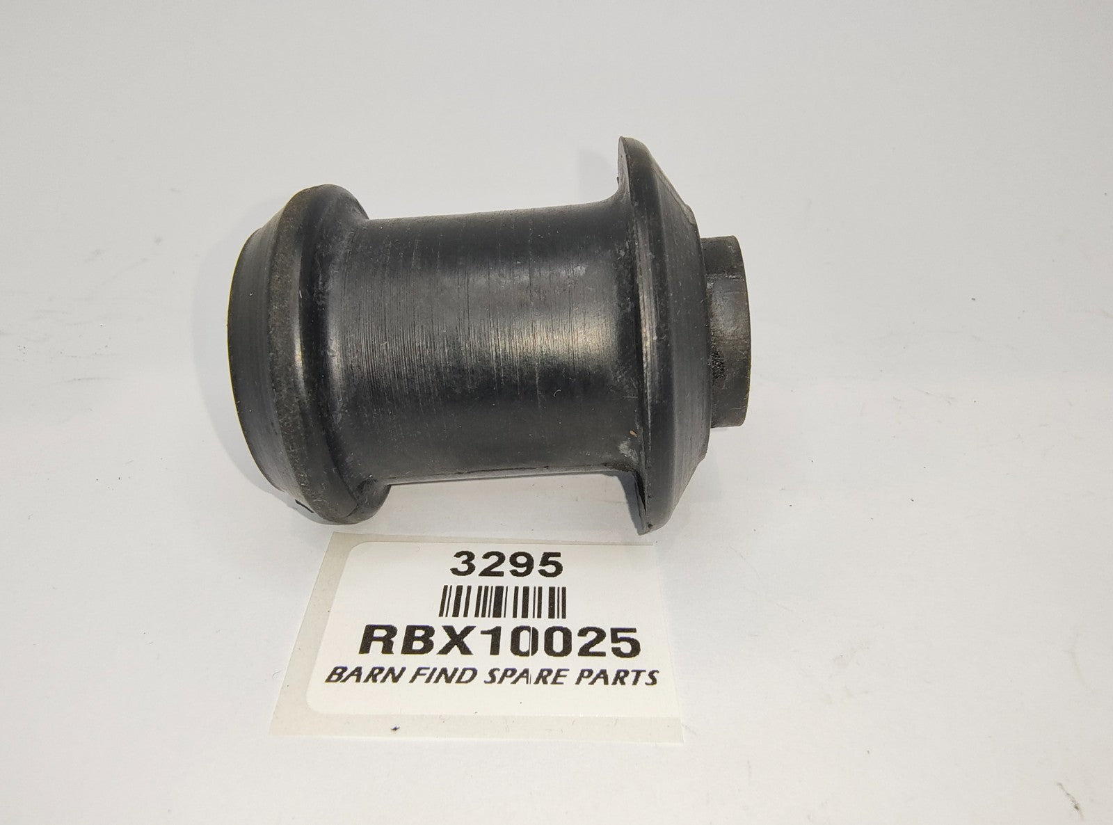 Suspension Bush Original front arm / wishbone inner lower support bush RBX100251
