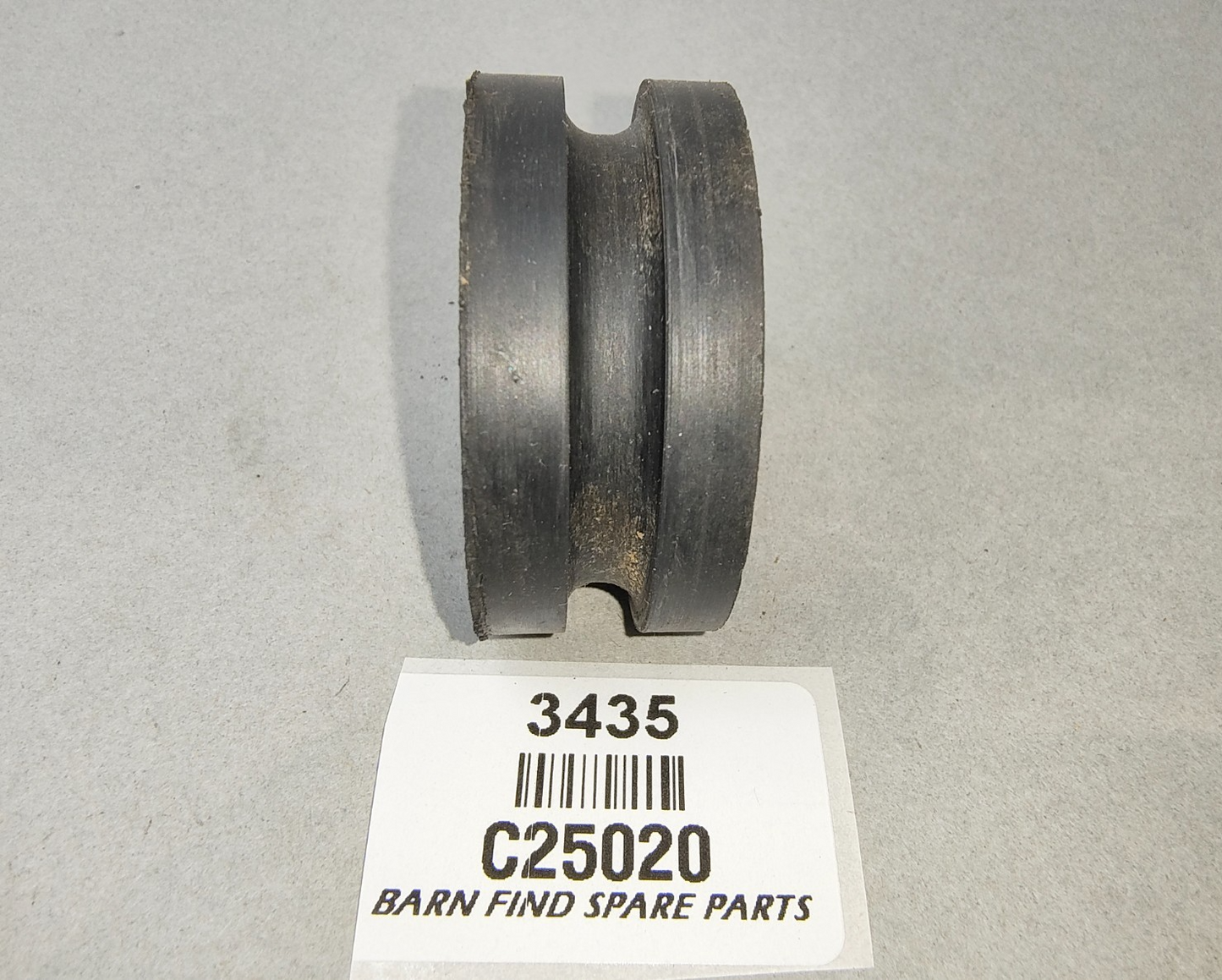 Exhaust Mounting Rubber Ring New Old Stock C25020 Suits various Jaguar & Daimler1