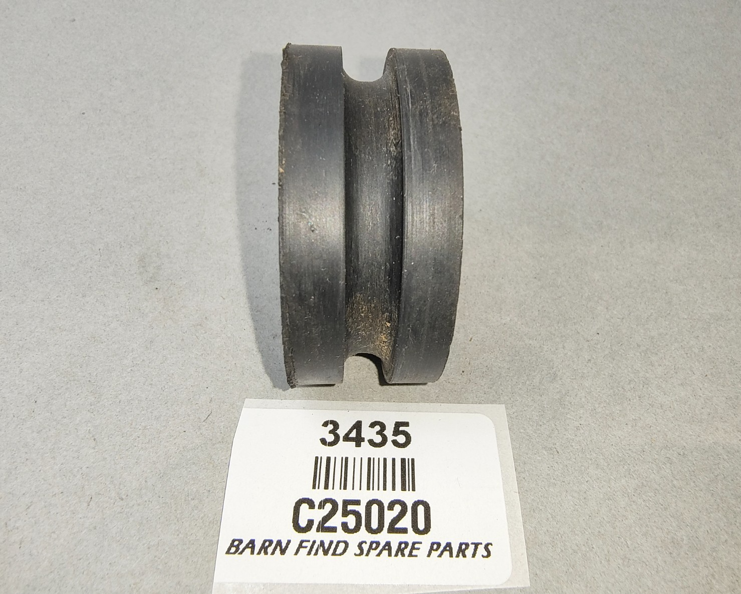 Exhaust Mounting Rubber Ring New Old Stock C25020 Suits various Jaguar & Daimler1