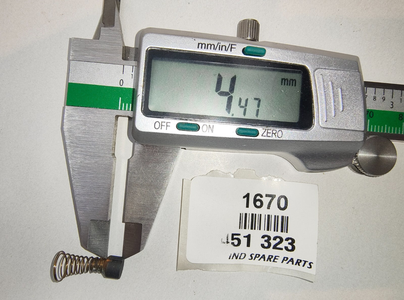 Original NOS Lucas Carbon & Spring 451323 Box of 104