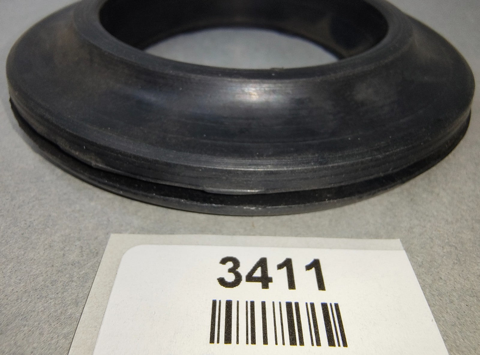Fuel filler neck rubber grommet ferrule extension to body New ACH5445 Midget etc3