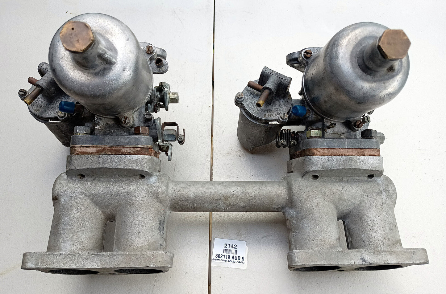 Triumph TR twin 1.75" HS6 SU AUD 9 carburettors High Port Inlet Manifold 3021191