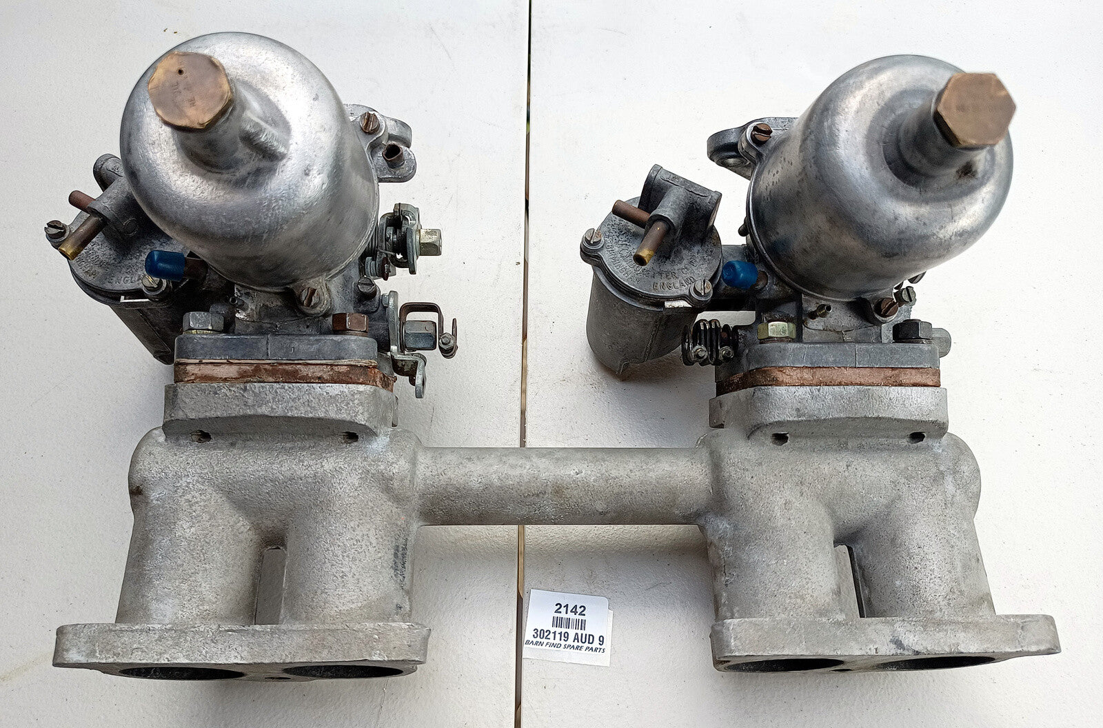 Triumph TR twin 1.75" HS6 SU AUD 9 carburettors High Port Inlet Manifold 3021191