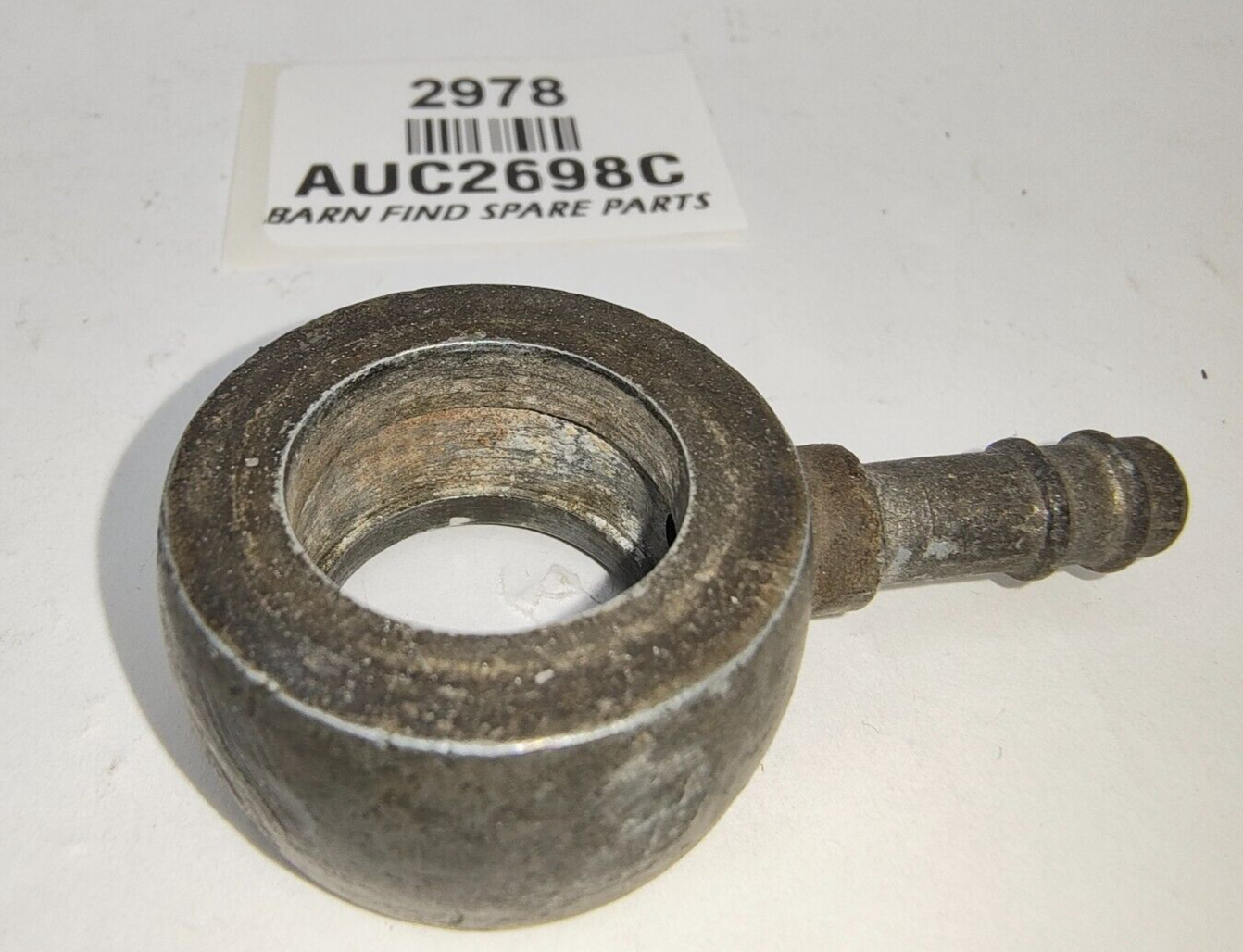 SU Single Used Steel Banjo AUC 2698C AUC2698C To take a 1/4 inch hose pipe.4
