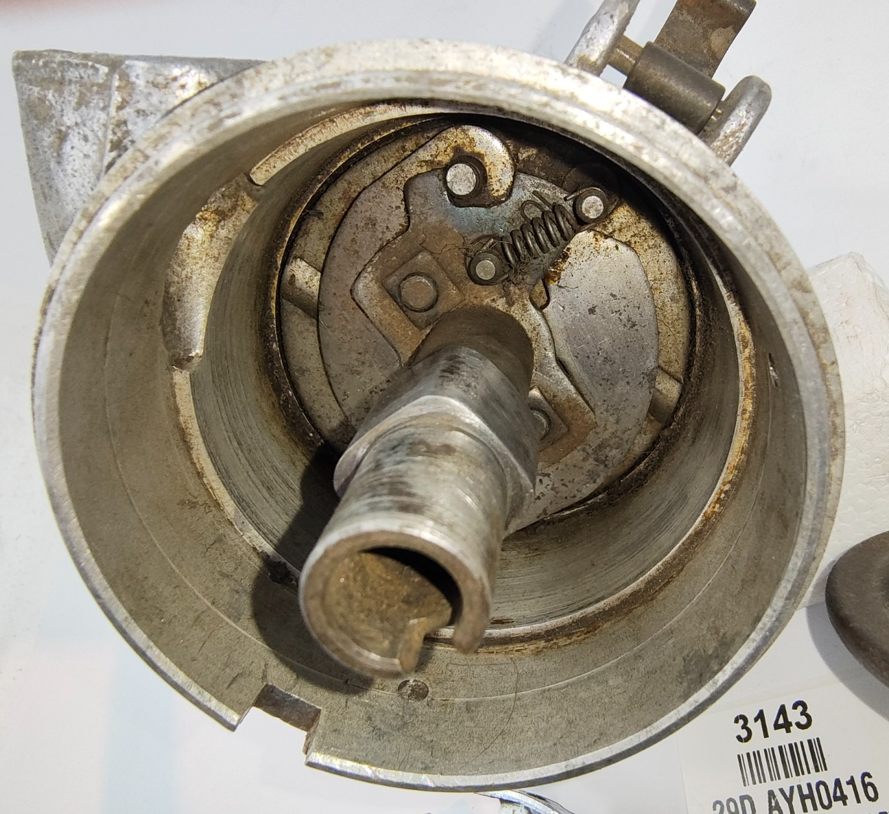 Lucas USED 29D DISTRIBUTOR 62941070A type AYH0416 POINTS IGNITION 4 cylinder19
