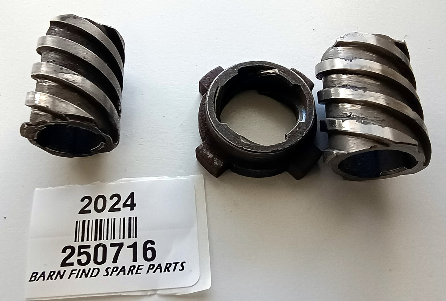 USED Lucas Starter Pinion Sleeve & Nut 2507160