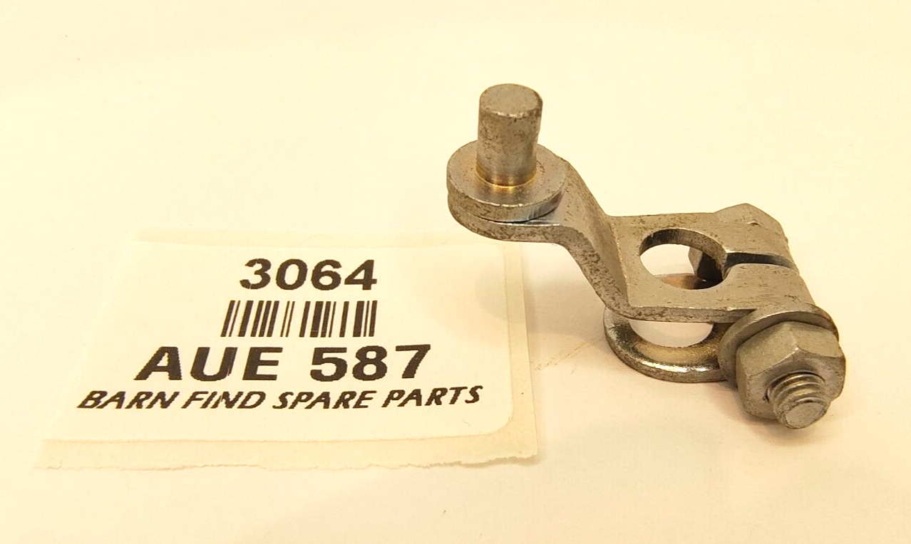 Original New Old Stock SU right hand off set arm, pin connection. AUE 5870
