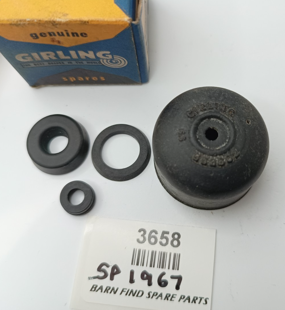 Girling Master Cylinder Repair Kit New Old Stock SP1967 in original box.2