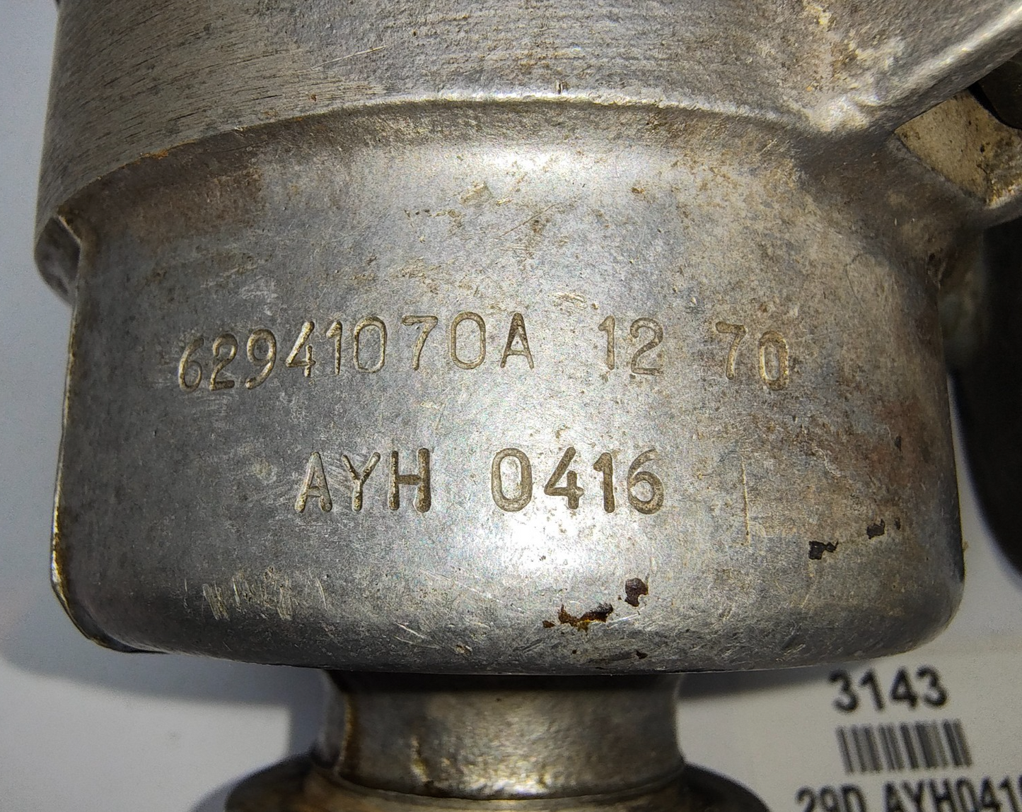 Lucas USED 29D DISTRIBUTOR 62941070A type AYH0416 POINTS IGNITION 4 cylinder1