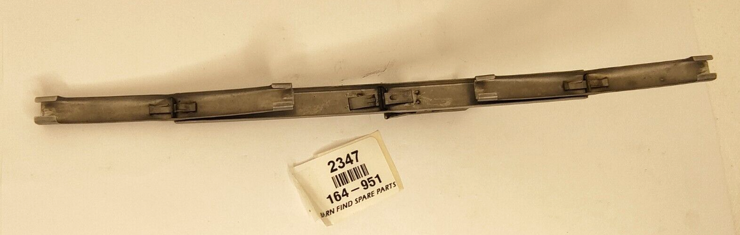 MG wiper blade head 10"  164-951 New Old Stock5