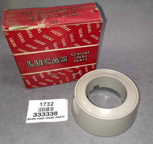 Lucas Steering Wheel Top Cover moulding 333338 NOS0