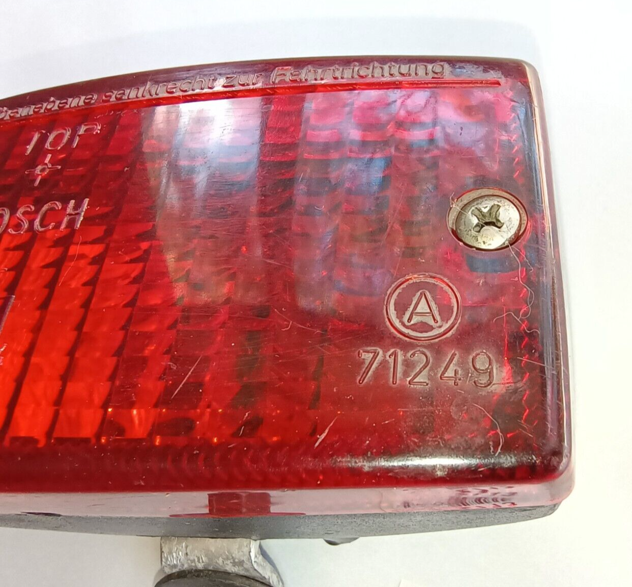 Original Ferrari F40 & 328 Bosch 0018404R38 red Fog Light - used 606700005