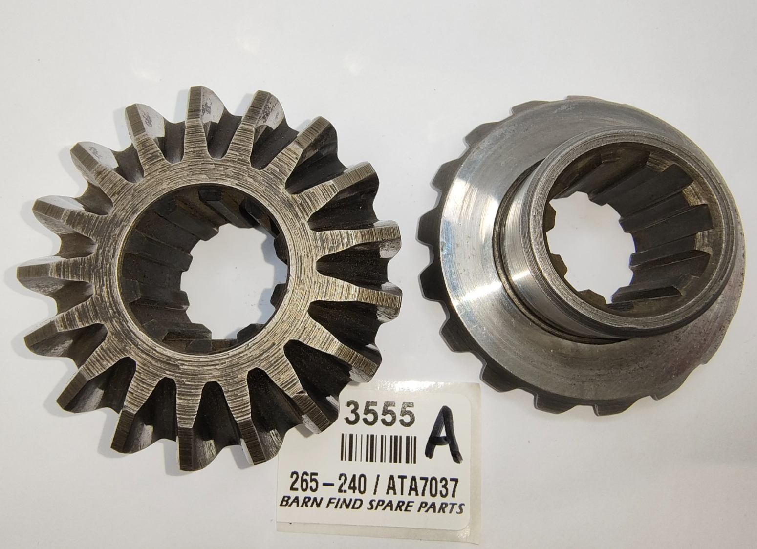 Pair of Original differential Spider Gears 265240 ATA7037 Some MG Austin Morris5