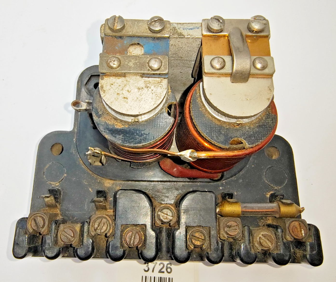 ORIGINAL Used LUCAS RF95/2 L 12V Voltage Regulator 370570 Date Stamped 11 4816