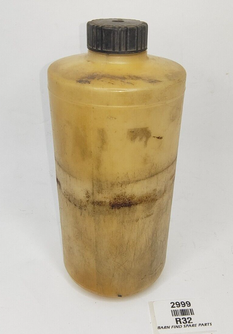 Nylex Original Used WINDSCREEN WASHER BOTTLE with lid and No Leaks Cat No. R322