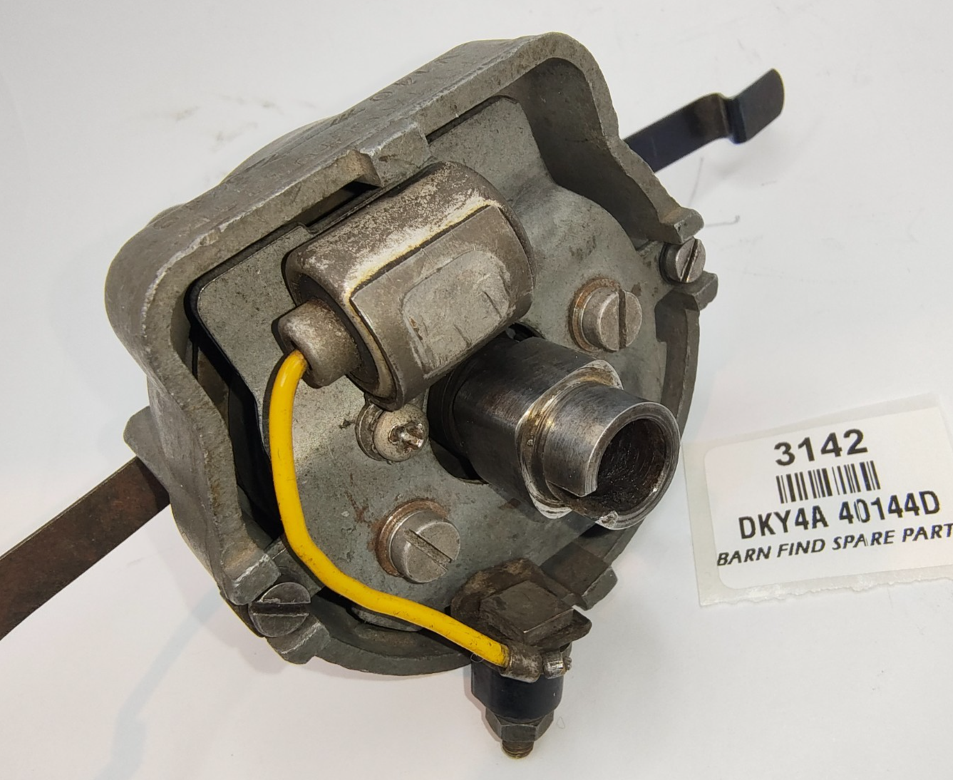 Original LUCAS used DISTRIBUTOR DKY4A 40144D V140 dated March 19497