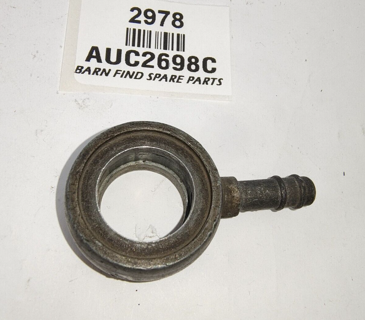 SU Single Used Steel Banjo AUC 2698C AUC2698C To take a 1/4 inch hose pipe.0