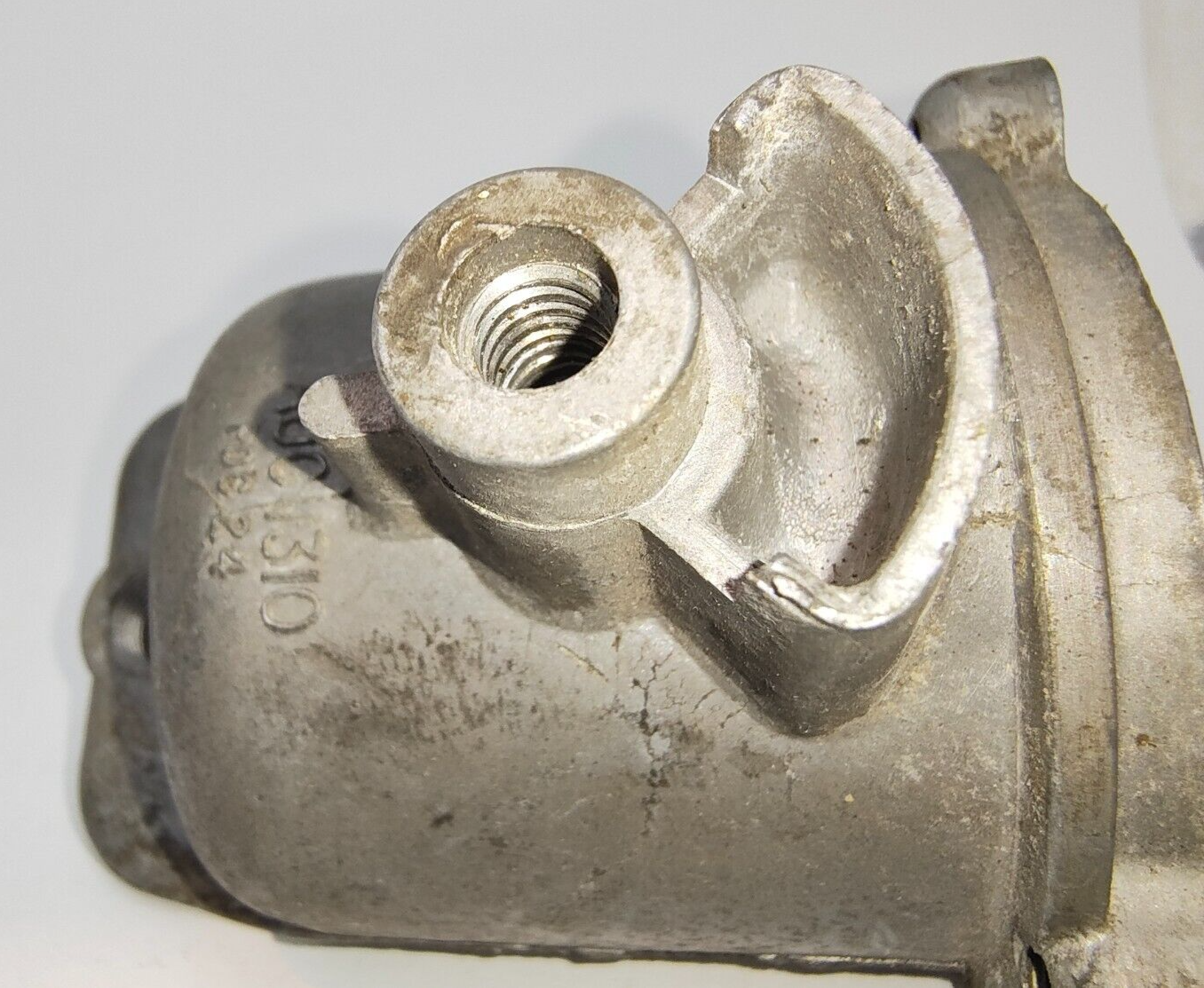 SU HS Type Good Used Float Bowl Chamber angle variations using adaptors AUC 13109