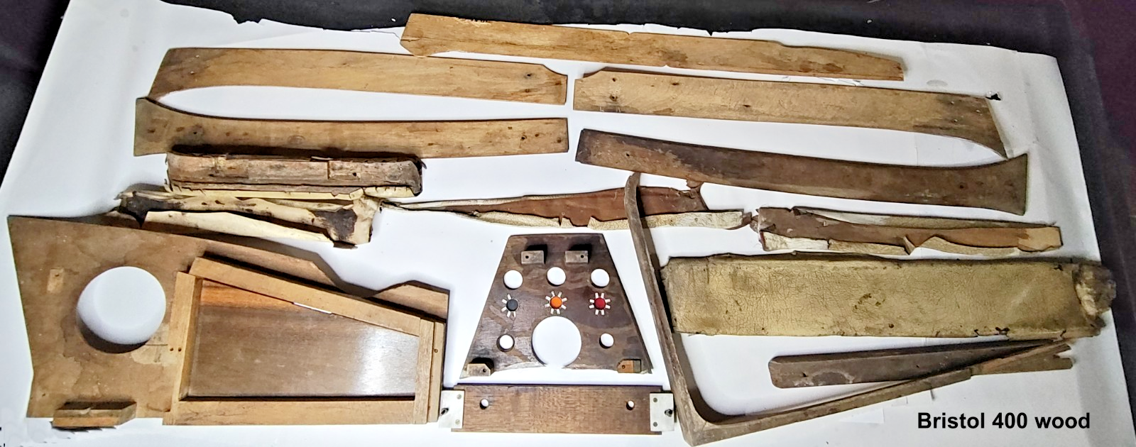 Original Bristol 400 interior trim - 15 pieces from Bristol 400 Chassis 6401